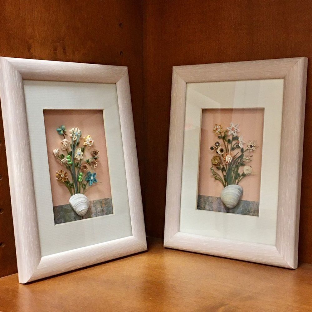 Quill Art Set Artist Signed Floral Shell Motif in Shadow Box - Picture 5 of 16